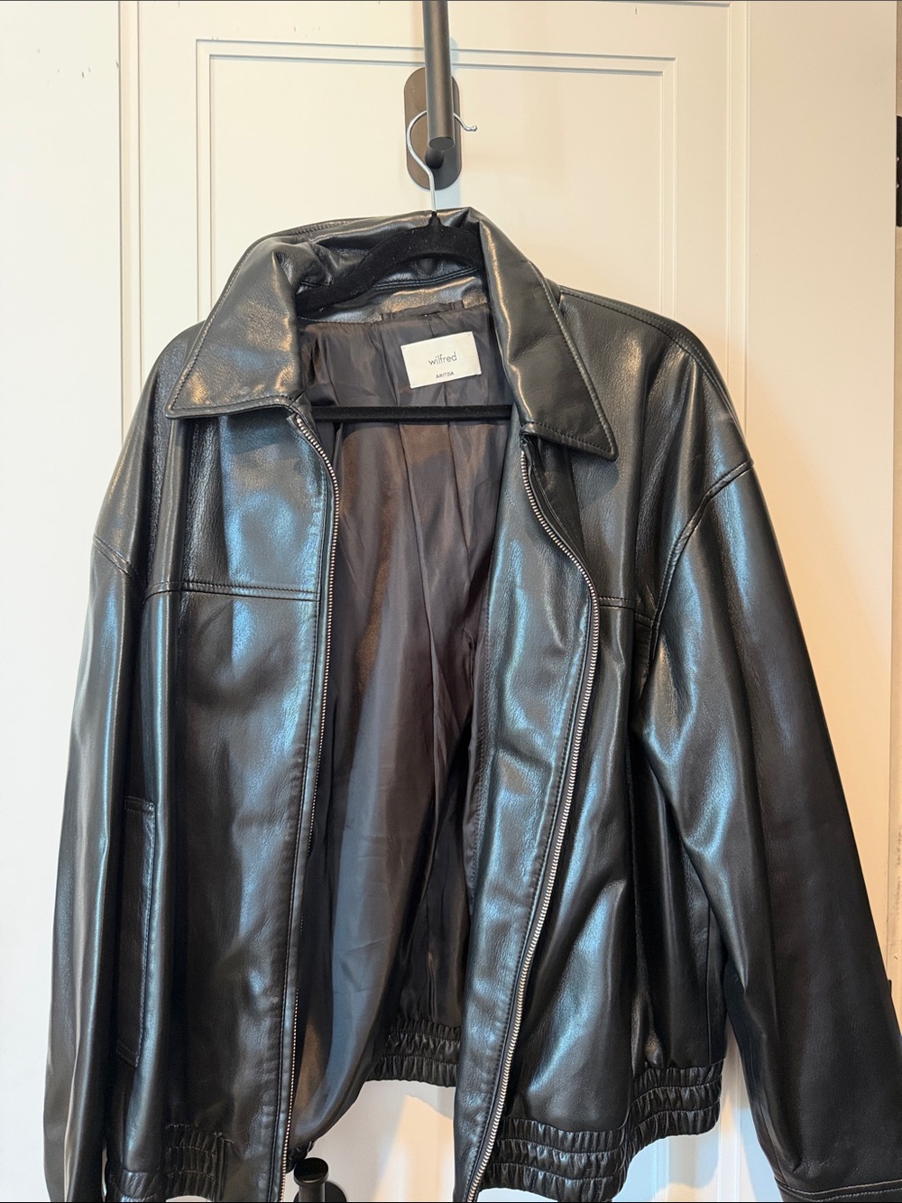 Aritzia Wilfred Black Faux Leather Zip-Front Bomber Jacket oversized fit